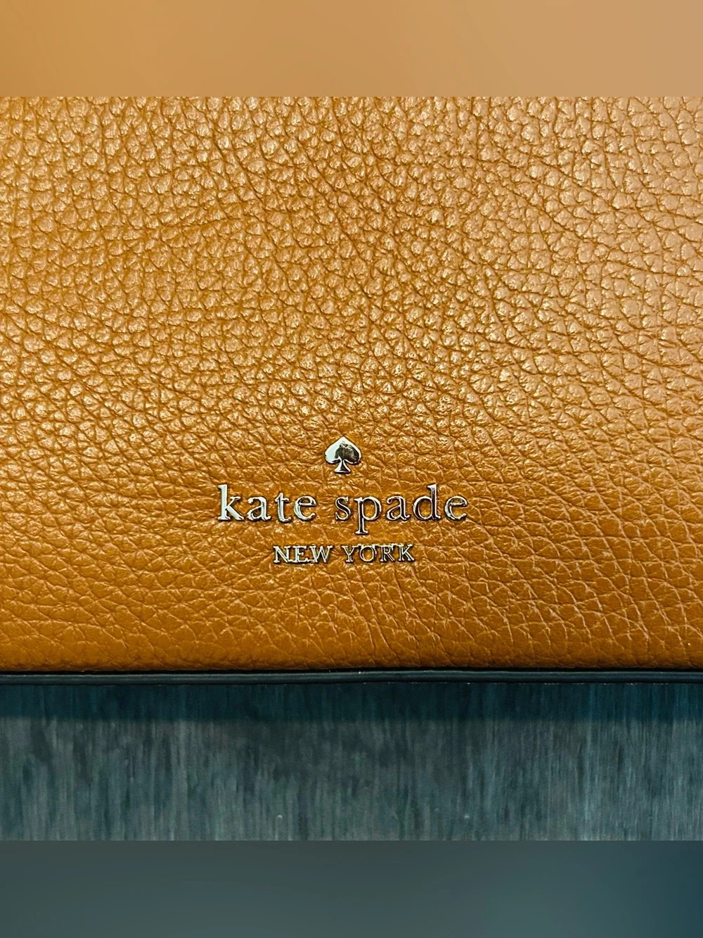 KATE SPADE Pebbled Leather Wristlet/Clutch Bag with Gold Hardware.